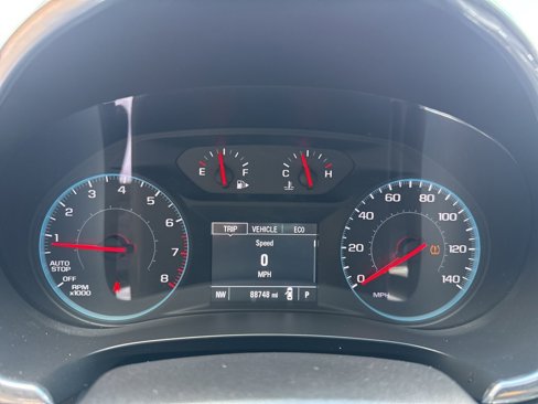 Used 2017 Chevrolet Malibu LT image 24