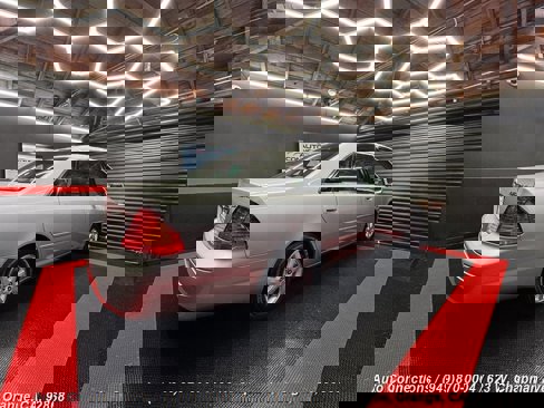 Used 2002 Toyota Avalon XLS image 3
