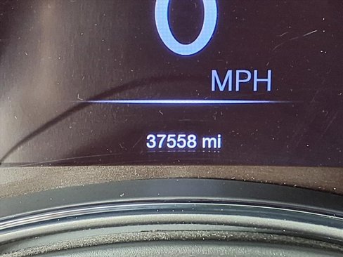 Used 2019 Jeep Grand Cherokee Laredo image 27