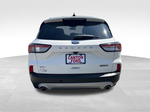 Certified 2022 Ford Escape SEL image 4