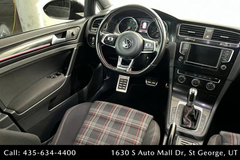 Used 2017 Volkswagen GTI S image 11