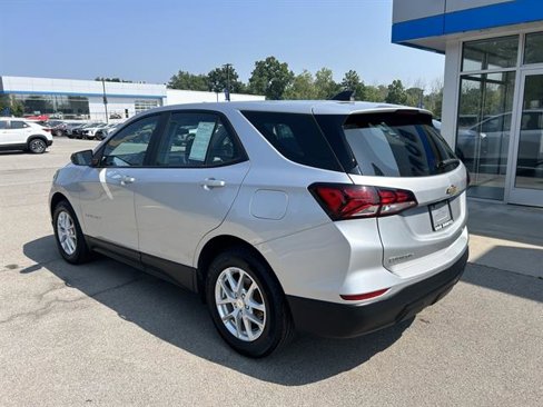 Certified 2022 Chevrolet Equinox LS image 3