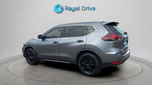 Used 2020 Nissan Rogue S image 4