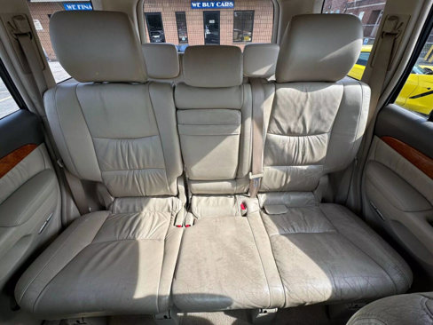 Used 2005 Lexus GX 470 image 37