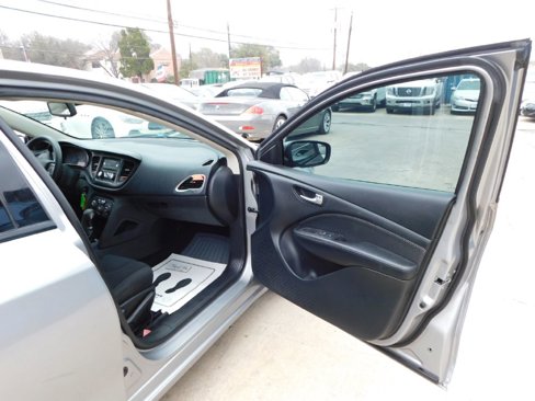Used 2015 Dodge Dart SXT image 35