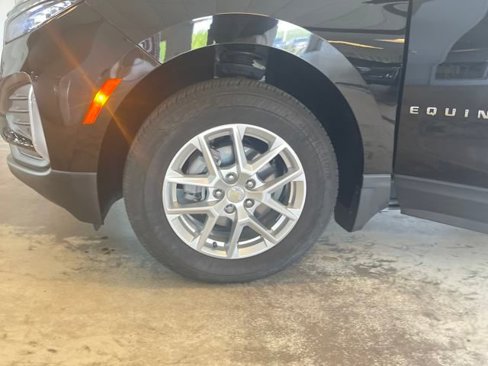 Used 2022 Chevrolet Equinox LT image 30