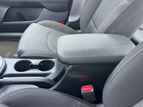 Used 2024 Kia Forte LXS w/ LXS Technology Package image 13
