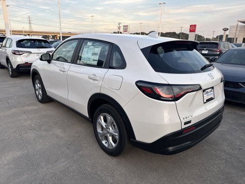 New 2025 Honda HR-V LX image 4