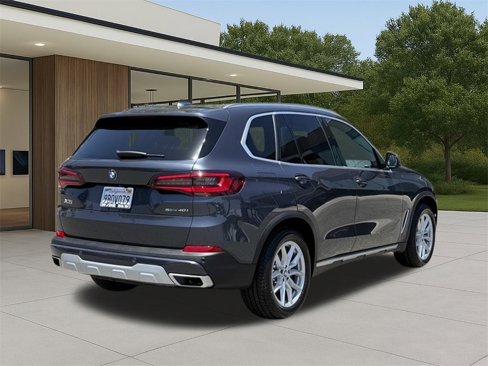 Certified 2022 BMW X5 sDrive40i image 6