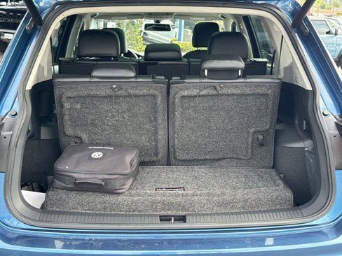 Used 2018 Volkswagen Tiguan SEL image 15