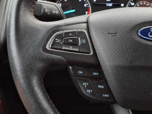 Used 2022 Ford EcoSport SE w/ SE Convenience Package image 18