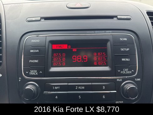 Used 2016 Kia Forte LX image 22