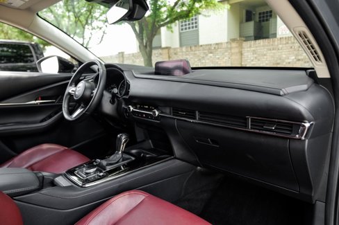 Used 2022 MAZDA CX-30 AWD 2.5 S w/ Preferred Package image 24