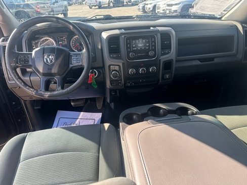 Used 2018 RAM 1500 Express image 19