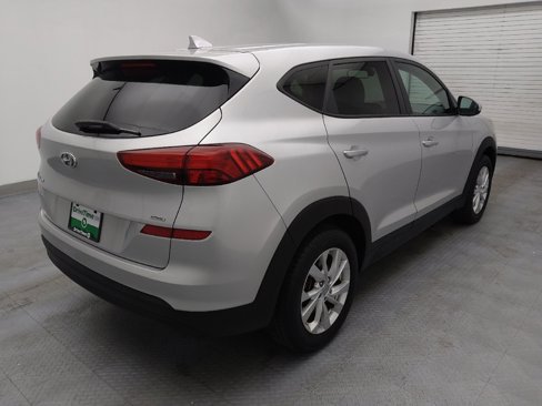 Used 2019 Hyundai Tucson SE image 9