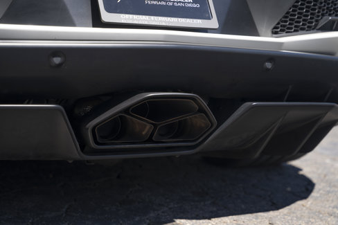 Used 2019 Lamborghini Aventador S image 21