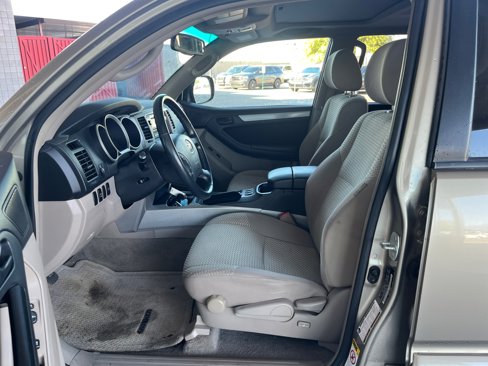 Used 2007 Toyota 4Runner SR5 image 14