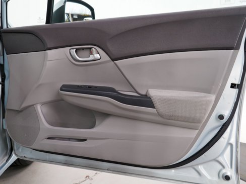 Used 2012 Honda Civic LX image 9
