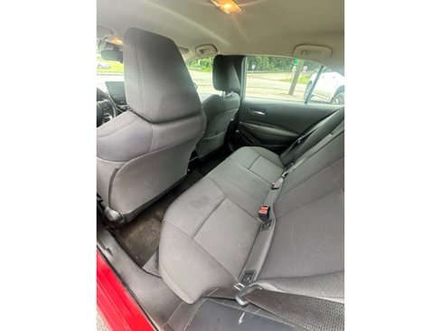 Used 2021 Toyota Corolla LE image 12
