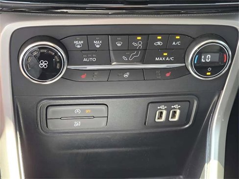 Used 2021 Ford EcoSport Titanium image 14