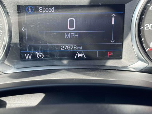 Used 2024 GMC Terrain SLE image 18