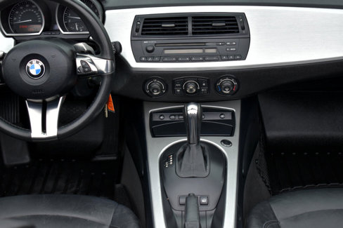 Used 2006 BMW Z4 3.0i image 25