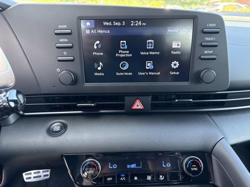 New 2025 Hyundai Elantra Sport image 23