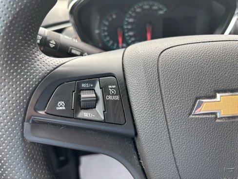Used 2020 Chevrolet Trax LT image 23