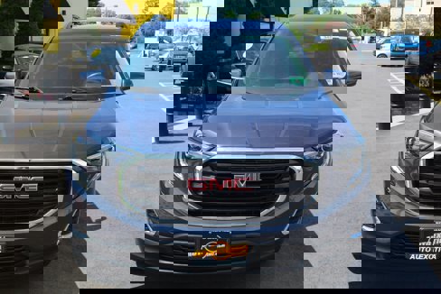 Used 2019 GMC Terrain SLE w/ Driver Convenience Package image 20