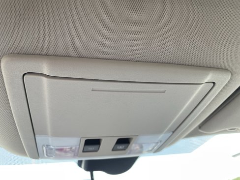 Used 2014 Lincoln MKX AWD w/ Equipment Group 102A image 27