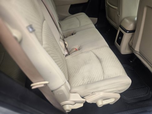 Used 2013 Dodge Journey SXT w/ Flexible Seating Group image 22