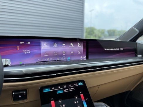 Used 2025 Cadillac Escalade IQ Sport 2 image 20