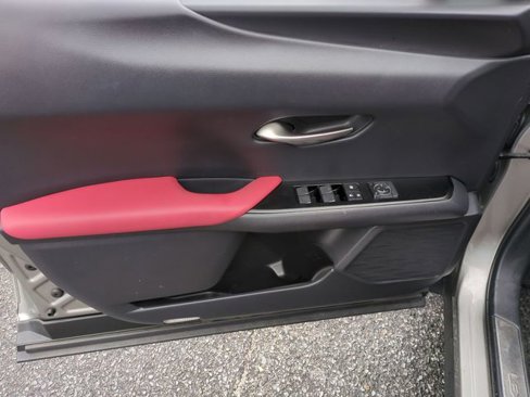 Used 2020 Lexus UX 200 F Sport image 12