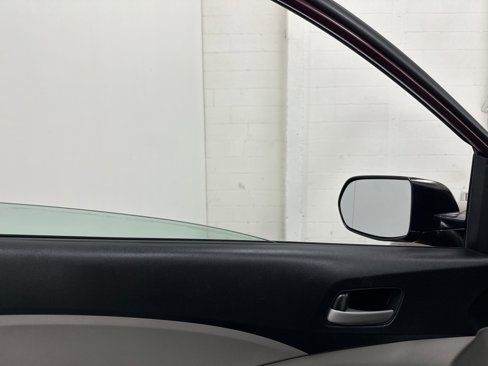 Used 2014 Honda CR-V LX image 33