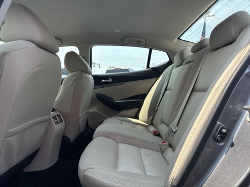 Used 2016 Nissan Maxima 3.5 S image 31