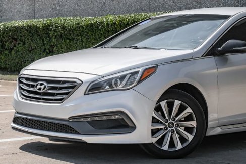 Used 2015 Hyundai Sonata Sport w/ Option Group 03 image 4