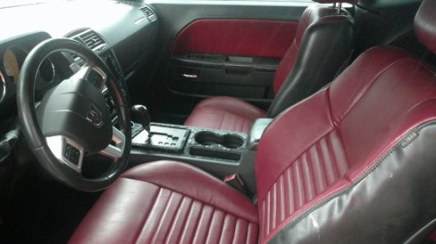 Used 2013 Dodge Challenger R/T Plus image 22