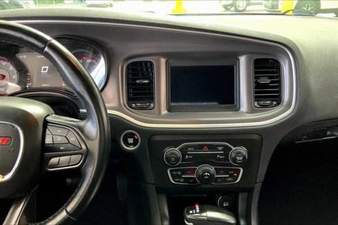 Used 2022 Dodge Charger SXT w/ Blacktop Package image 6
