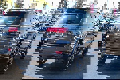 Used 2015 Jeep Grand Cherokee Altitude image 4