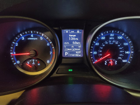 Used 2015 Hyundai Santa Fe Sport w/ Option Group 02 image 23
