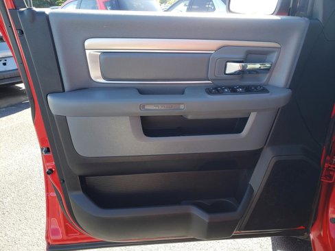 Used 2017 RAM 1500 Big Horn image 10