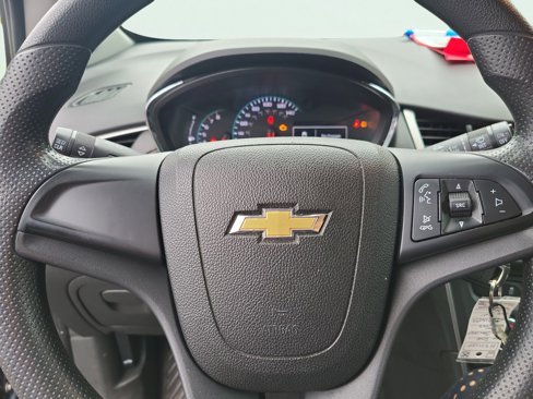 Used 2018 Chevrolet Trax LS image 22
