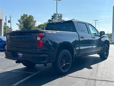 Used 2023 Chevrolet Silverado 1500 Custom w/ LPO, Dark Essentials Package image 6