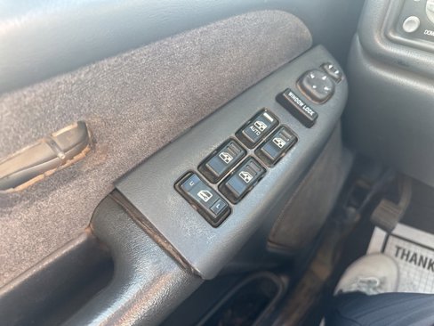 Used 2002 Chevrolet Silverado 2500 LS w/ Electrical Convenience Pkg image 10