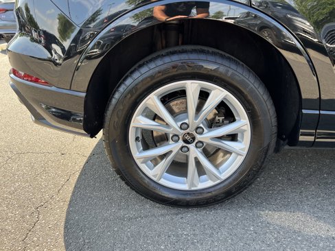 Certified 2022 Audi Q3 2.0T Premium Plus w/ Premium Plus Package image 9