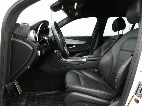 Used 2022 Mercedes-Benz GLC 300 4MATIC image 21