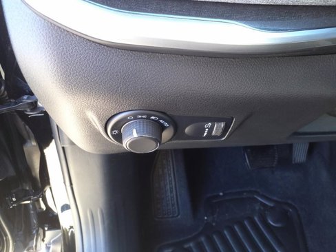 New 2025 Jeep Compass Sport image 11