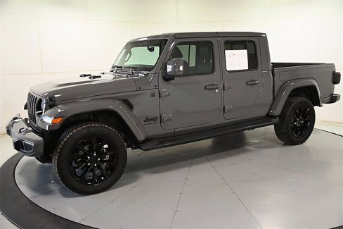 Used 2023 Jeep Gladiator Overland image 5