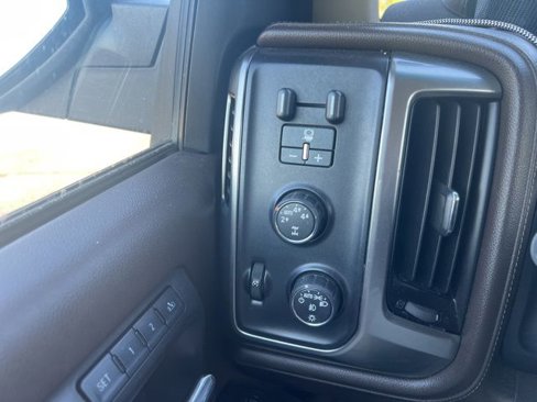 Used 2015 Chevrolet Silverado 1500 LTZ w/ Texas Edition, 1LZ Trim image 14