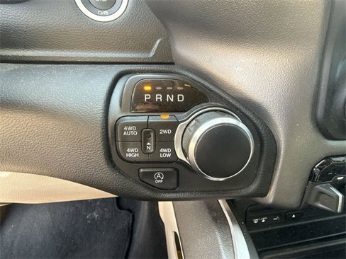 Used 2019 RAM 1500 Big Horn image 15